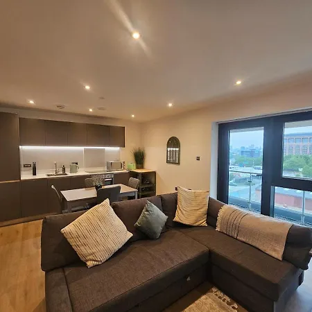 2-bedroom In Centre *