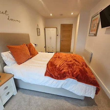2-bedroom In Centre Διαμέρισμα